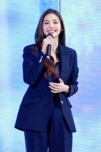 #TTTY 753 – Thẩm Phán Mặc Váy Công Sở